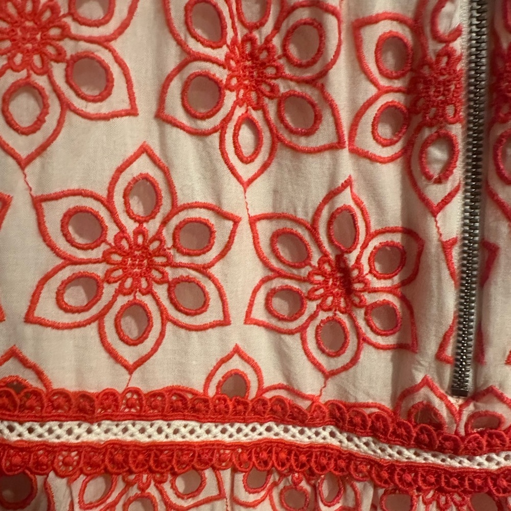 🔖 NWT $795 Alice + Olivia Tawney Eyelet Tiered Maxi Dress - Picture 8 of 12